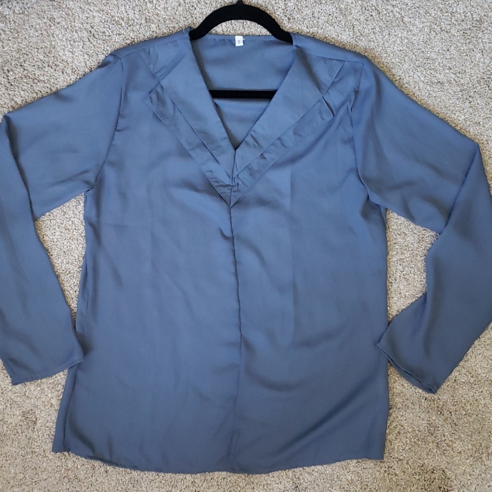 🥳 Blue sheer blouse